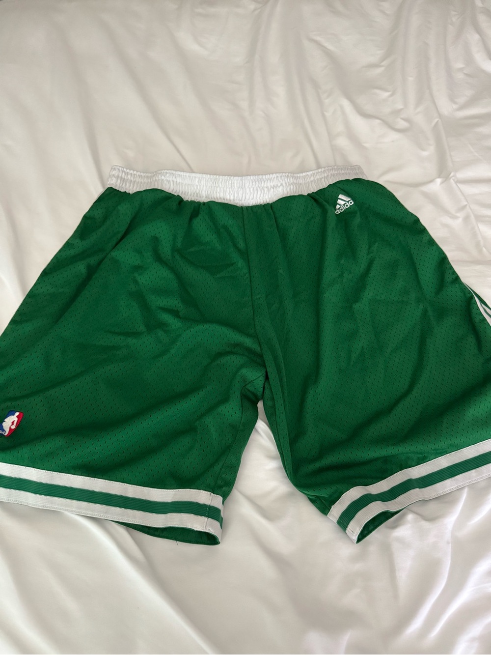 Boston Celtics green xxl mens swingman shorts. Sewn great condition. Nba adidas